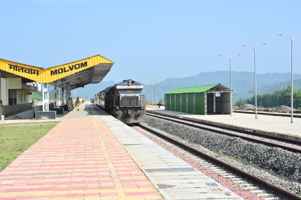 The inaugural cement rake from Telangana at Molvom Railway Station on September 24. (Photo Courtsey: NFR)